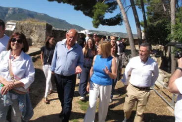 Pilar Bernabé visita el Castell de Dénia tras la rehabilitación (42)