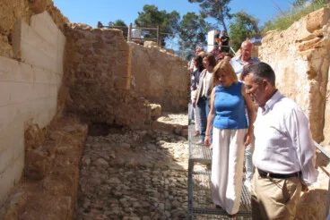Pilar Bernabé visita el Castell de Dénia tras la rehabilitación (55)