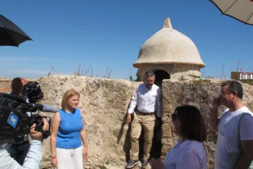 Pilar Bernabé visita el Castell de Dénia tras la rehabilitación (8)