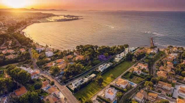 El fin del muro de Escolano: un parque público y un hotel de lujo para reinventar la Marineta Cassiana 5 Imagen: Promoción de lujo en el paseo de la Marineta Cassiana
