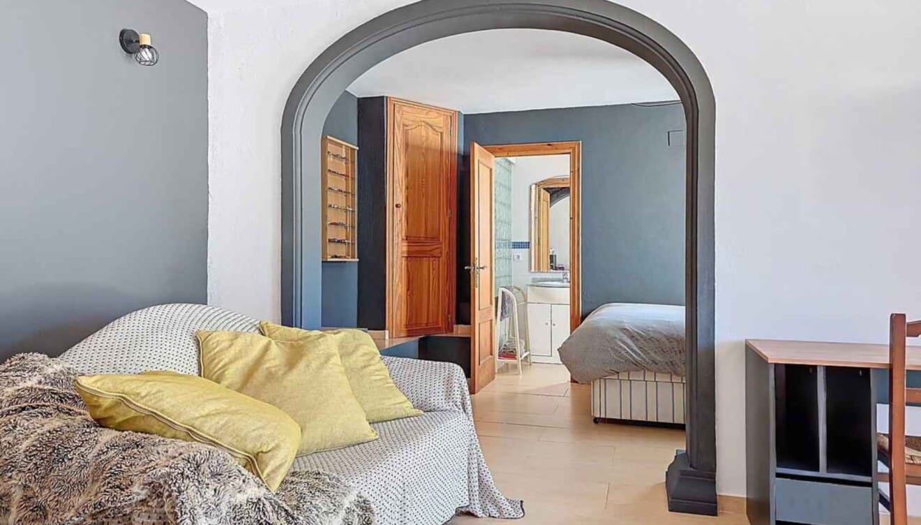 Sala de estar acogedora para el descanso diario