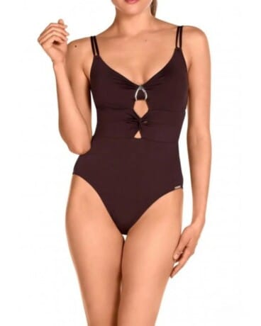 Bikinis de marcas internacionales que transforman tu look playero