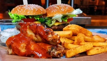Black Market BBQ se ha convertido en una referencia de la barbacoa americana en Dénia