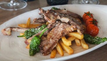 Carnes y verduras a la brasa con ahumado de leña