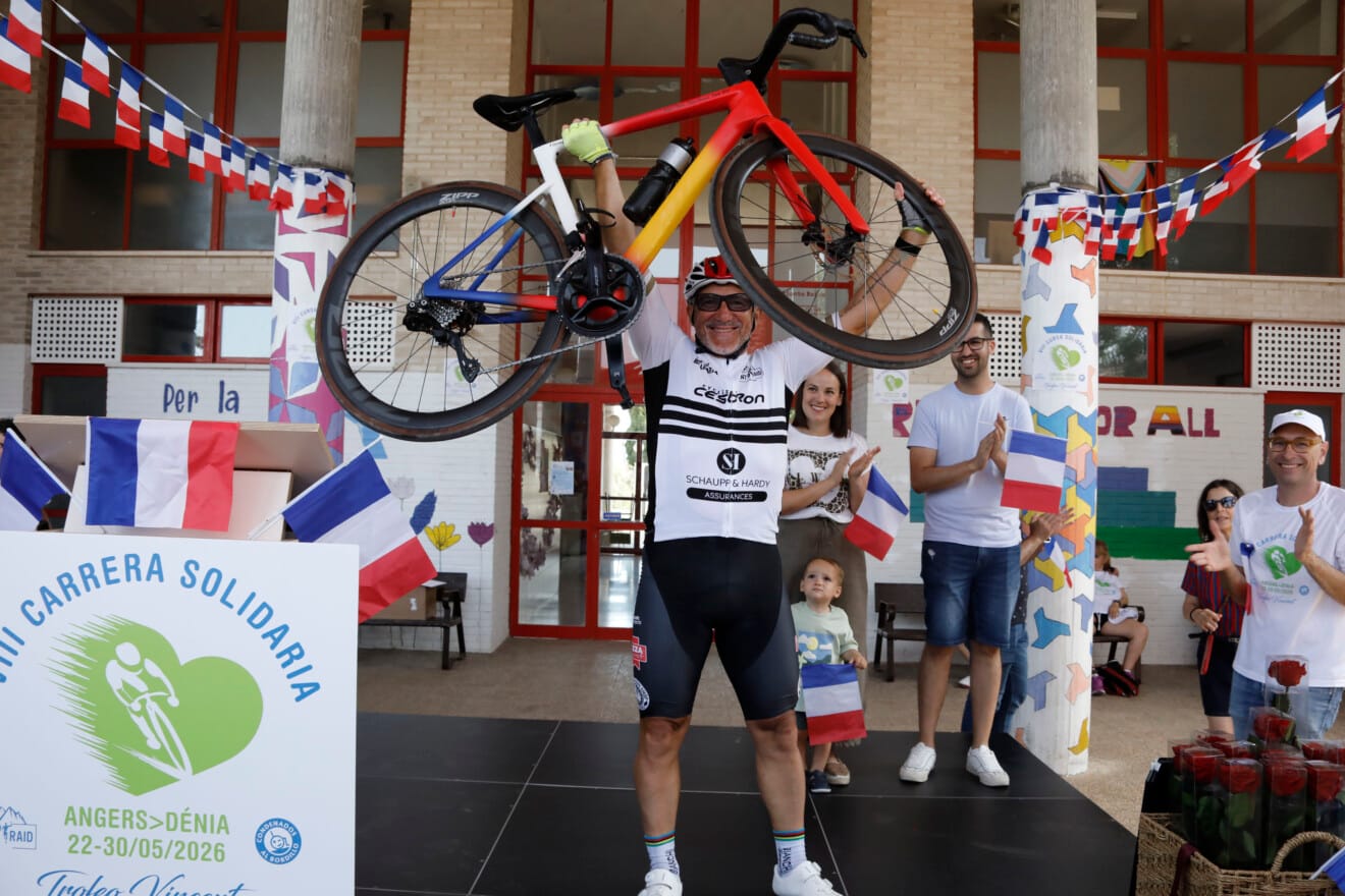 Carrera ciclista solidaria para Condenados al bordillo (28)