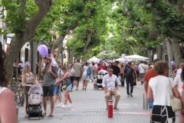 Celebración del Tendetes Fest 2026 en el centro de Dénia 26