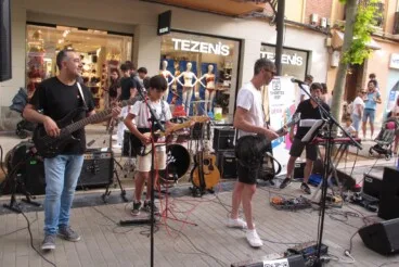 Celebración del Tendetes Fest 2026 en el centro de Dénia 31