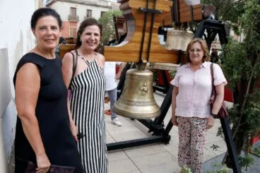 Comienza el montaje en el campanario de la Asunción tras un fin de semana de expectación en Dénia 11