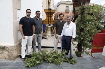 Comienza el montaje en el campanario de la Asunción tras un fin de semana de expectación en Dénia 15