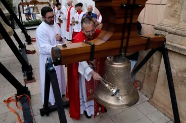 Comienza el montaje en el campanario de la Asunción tras un fin de semana de expectación en Dénia 33