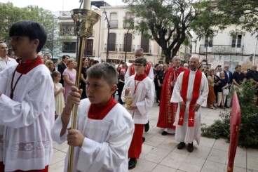 Comienza el montaje en el campanario de la Asunción tras un fin de semana de expectación en Dénia 39