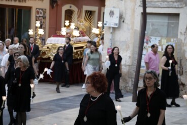 Comienza el montaje en el campanario de la Asunción tras un fin de semana de expectación en Dénia 48