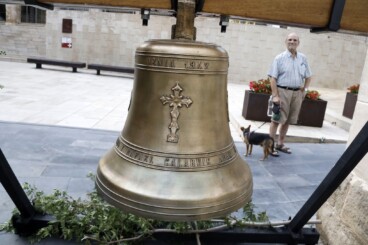 Comienza el montaje en el campanario de la Asunción tras un fin de semana de expectación en Dénia 9