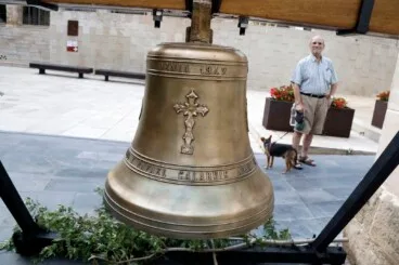 Comienza el montaje en el campanario de la Asunción tras un fin de semana de expectación en Dénia 9