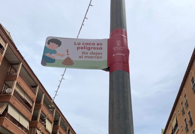 Imagen: Elementos de la campaña de concienciación en Dénia
