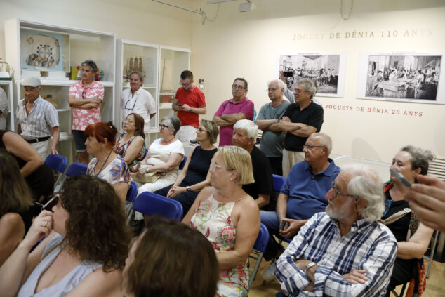inauguracion de la exposicion dedicada a la coleccion de juguetes de jaime gavila en el museo de los juguetes de denia 10