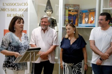 Inauguración de la exposición dedicada a la colección de juguetes de Jaime Gavilà en el Museo de los Juguetes de Dénia (11)