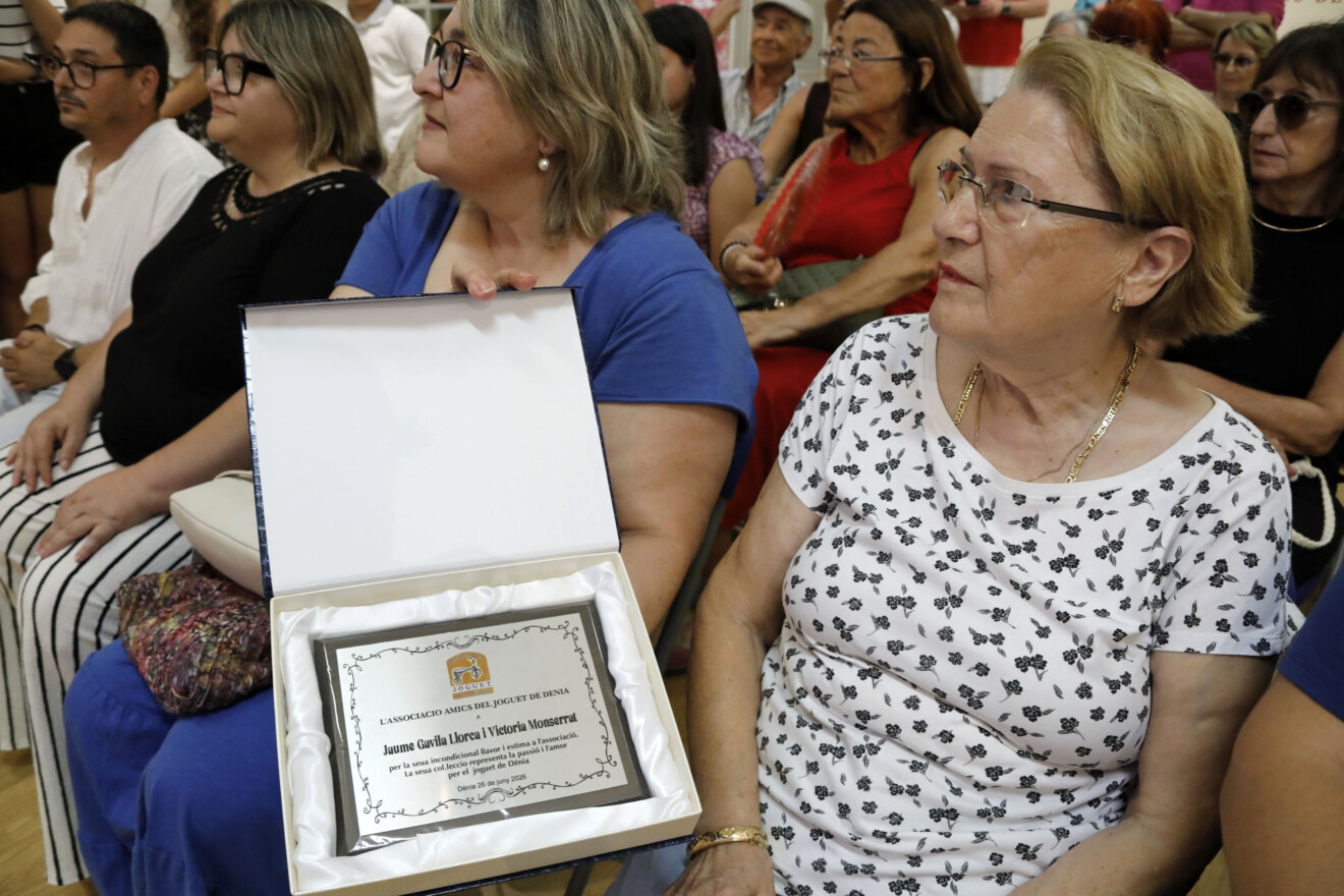 Inauguración de la exposición dedicada a la colección de juguetes de Jaime Gavilà en el Museo de los Juguetes de Dénia (24)
