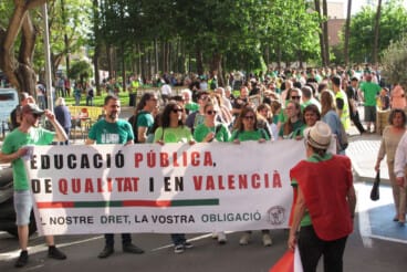 La Marina Alta mantiene la presión: convocan una nueva manifestación comarcal este miércoles en Dénia 18 inicio de la primera manifestacion de la huelga indefinida de docentes en denia el 13 de mayo