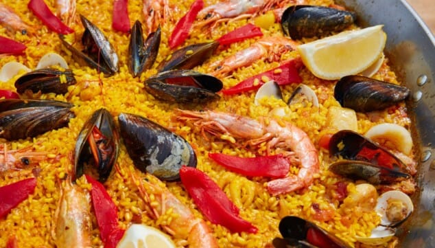 Más allá de las playas: los rincones de Dénia que no te puedes perder este verano 8 la famosa gamba roja