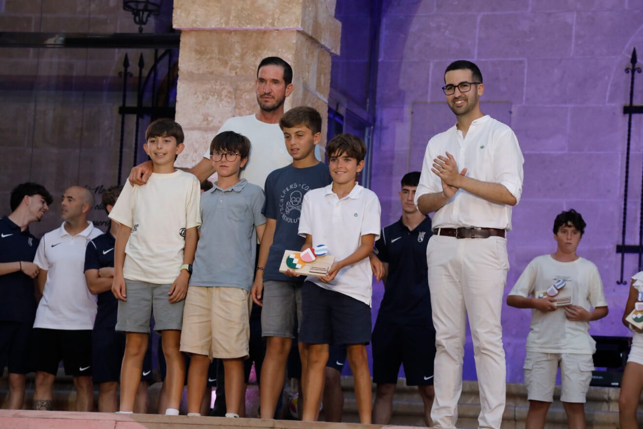 La Gala de l'Esport de Dénia 2026 reconoció a los deportistas y equipos más destacados de la temporada (12)