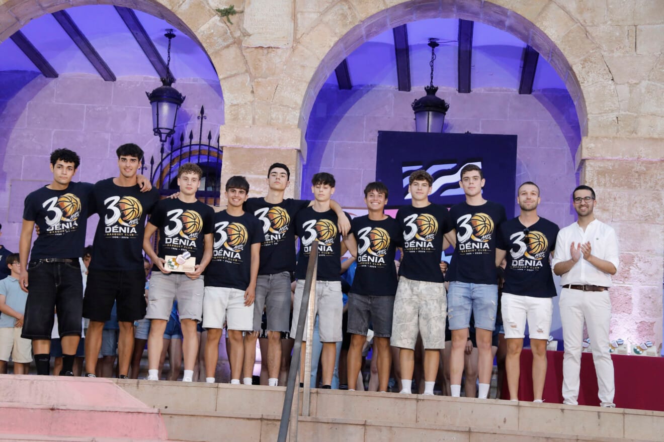 La Gala de l'Esport de Dénia 2026 reconoció a los deportistas y equipos más destacados de la temporada (15)