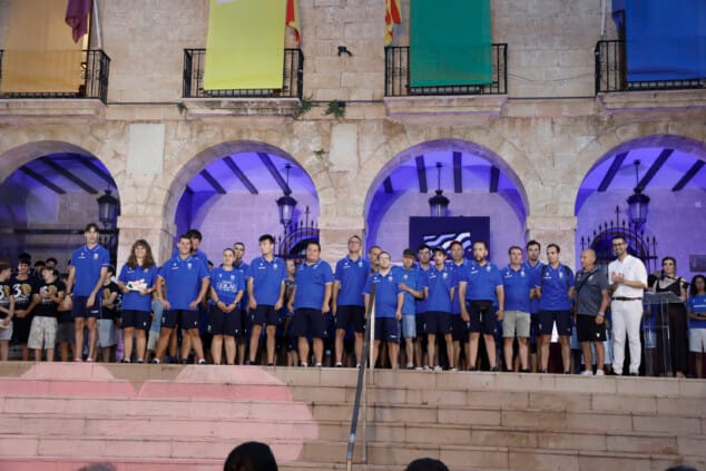 Saúl Delgado recibe el Premio al Mejor Deportista de Dénia 2026 en la Gala de l'Esport 80 la gala de lesport de denia 2026 reconocio a los deportistas y equipos mas destacados de la temporada 25