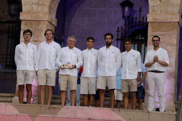 Saúl Delgado recibe el Premio al Mejor Deportista de Dénia 2026 en la Gala de l'Esport 34 la gala de lesport de denia 2026 reconocio a los deportistas y equipos mas destacados de la temporada 71