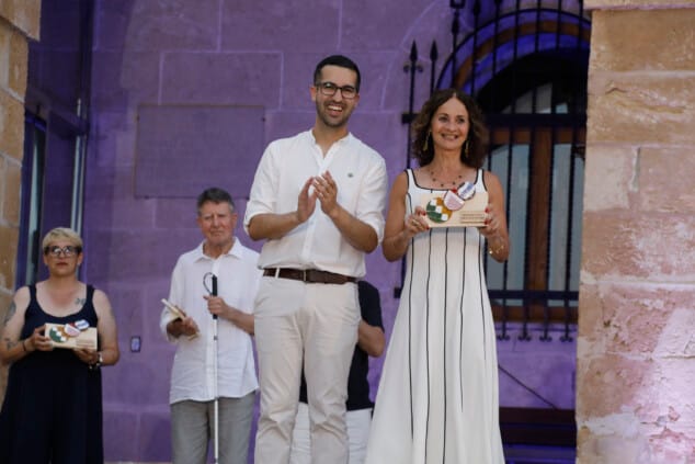 Saúl Delgado recibe el Premio al Mejor Deportista de Dénia 2026 en la Gala de l'Esport 28 la gala de lesport de denia 2026 reconocio a los deportistas y equipos mas destacados de la temporada 77