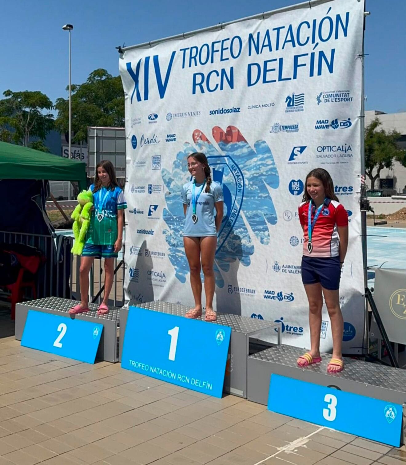 Manon Jacob en el podio del Trofeo Delfín