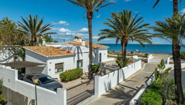 ¿Tienes una vivienda en Dénia? Descubre cómo maximizar su rentabilidad sin complicaciones 12 mas de 60 anos de experiencia