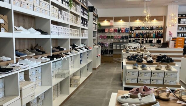 Elevated Footwear 5 zapatillas comodas y modernas en el centro de denia