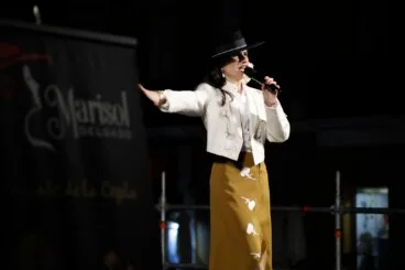 Actuación de Marisol Delgado en Dénia 3
