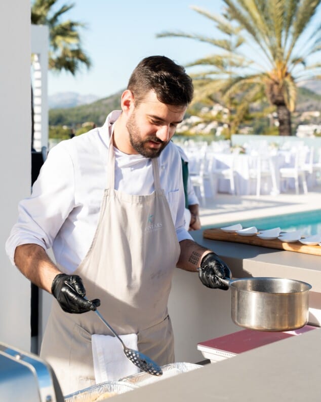 La nueva forma de organizar una celebración: menús personalizados y alta cocina a medida 2 ambiente intimo y relajado
