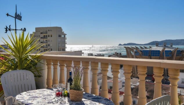 Ático Marysol: un ático familiar en Xàbia junto a la playa de la Grava 12 balcon cubierto privado
