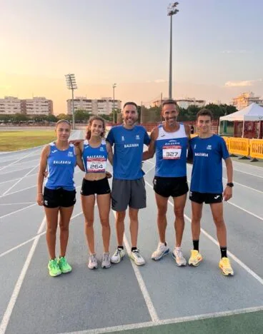 Expedición del Baleària Diànium en el Gran Premio de Elche