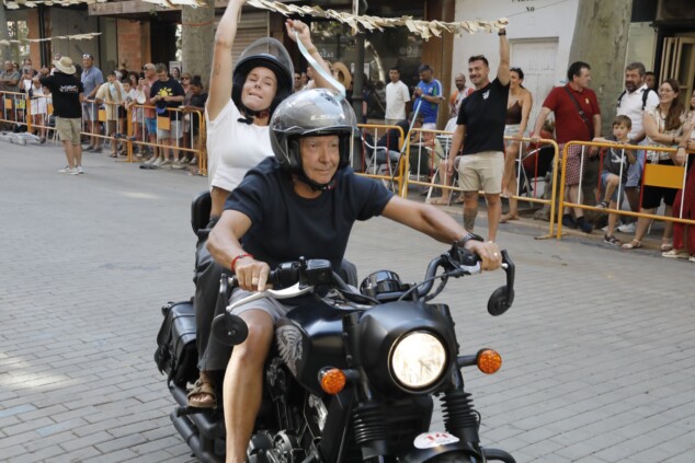 Vuelve el espectáculo más gamberro de las fiestas de Dénia tras 15 años olvidado por una causa urgente 21 carrera de cintas de denia 19