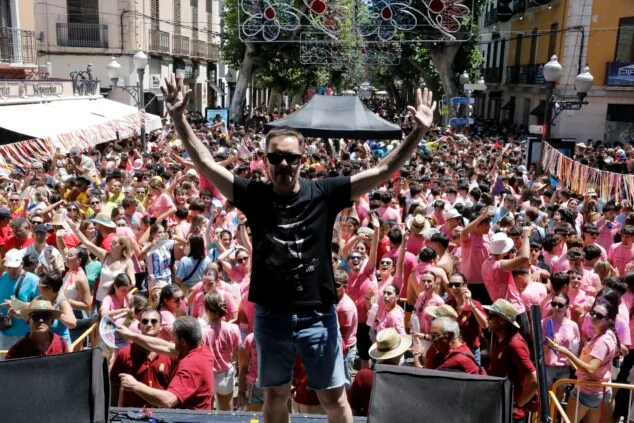 fusée annonçant les festivités de Denia 2026 41
