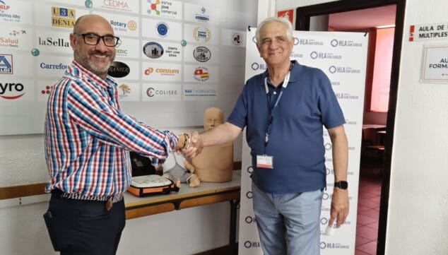 HLA San Carlos dona un desfibrilador y material de RCP a Cruz Roja Dénia 5 Imagen: Colaboración entre entidades al servicio de la sociedad
