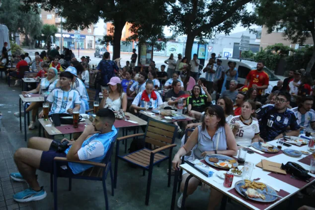 denia celebra el titulo mundial de espana 14
