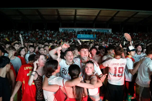 denia celebra el titulo mundial de espana 36