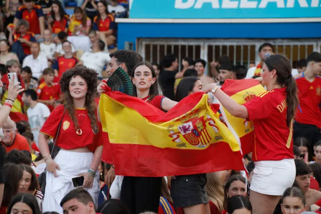 denia celebra el titulo mundial de espana 40