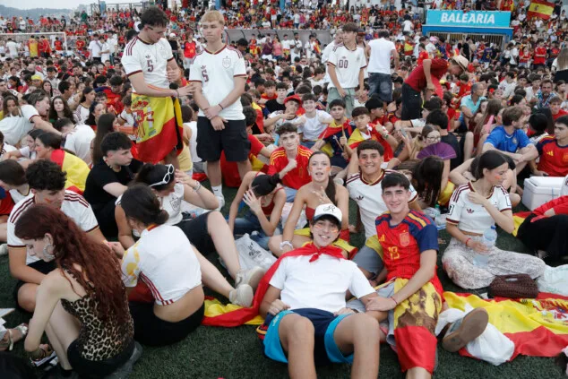 denia celebra el titulo mundial de espana 42