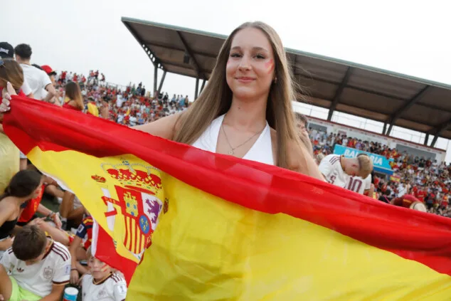 denia celebra el titulo mundial de espana 53