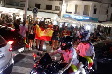 Dénia celebra el título Mundial de España (7)