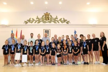 Dénia incrementa a 7.500 euros las becas para sus jóvenes deportistas en 2026 2 deportistas denia