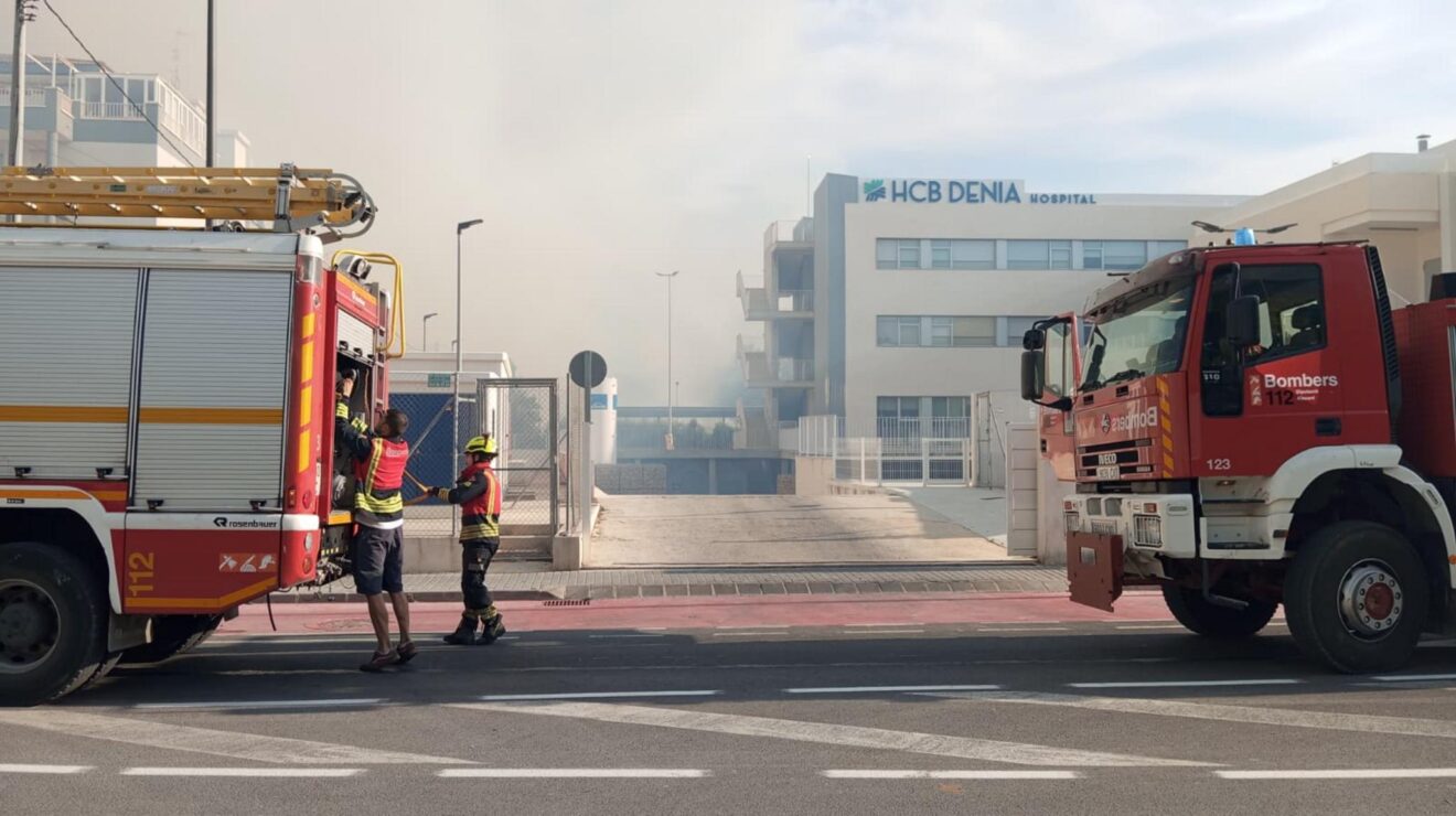Despliegue de medios en el incendio de Dénia