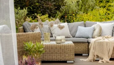 Los 5 muebles que toda terraza debe tener este verano 3 el verano ya esta aqui y los espacios exteriores se convierten en el autentico corazon del hogar