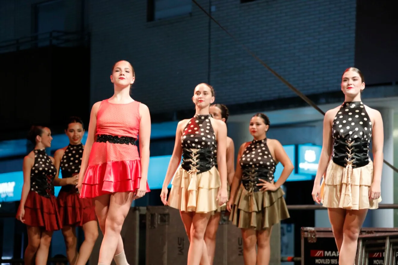 Espectáculo de danza de la Academia Babylon 6