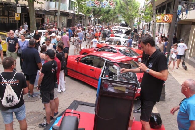 exposicion de motos y coches clasicos en denia 17